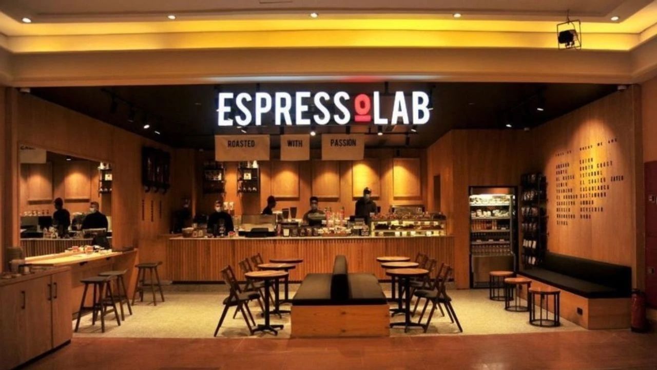 Boykottan çıkarıldı, dava yoluna gitti: Espressolab’den vatandaşlara tazminat hamlesi